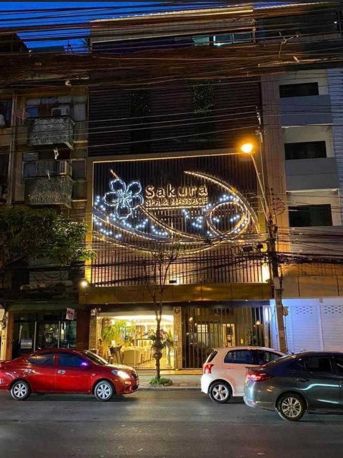 Nato House Ekkamai Aparthotel Bangkok Exterior foto